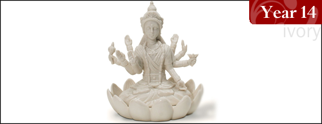 Imm Living Kalyana Jewelry Holder
